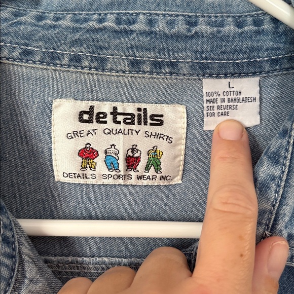 Women's Blue Denim Shirt with Embroidered Flowers - Picture 2 of 4